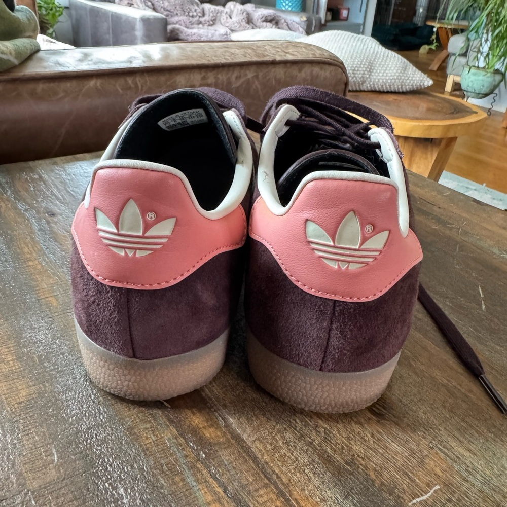 Adidas Originals Gazelle Shadow Brown with White Stripes - Picture 5 of 8